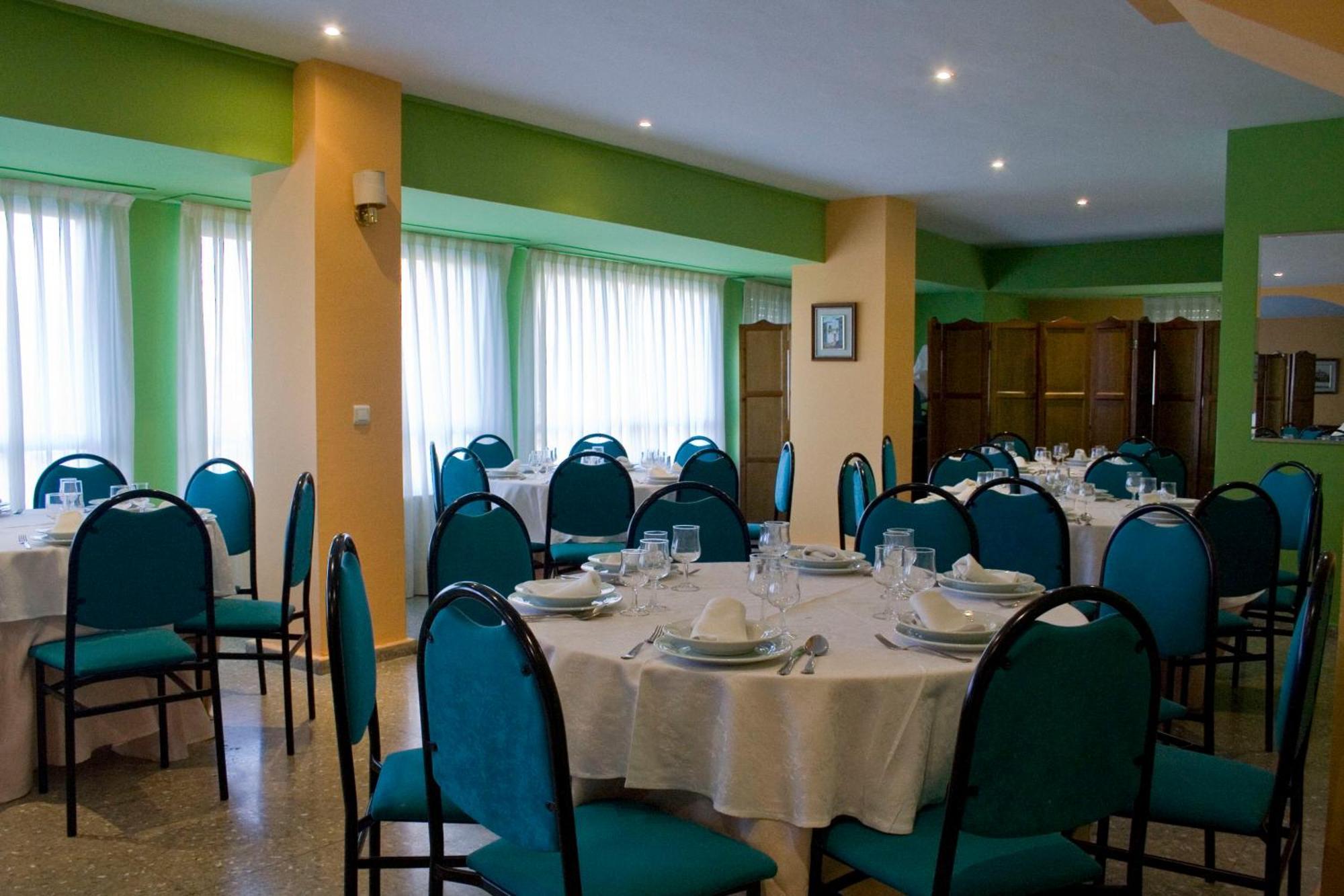 Hotel Perales Talavera de la Reina Zewnętrze zdjęcie